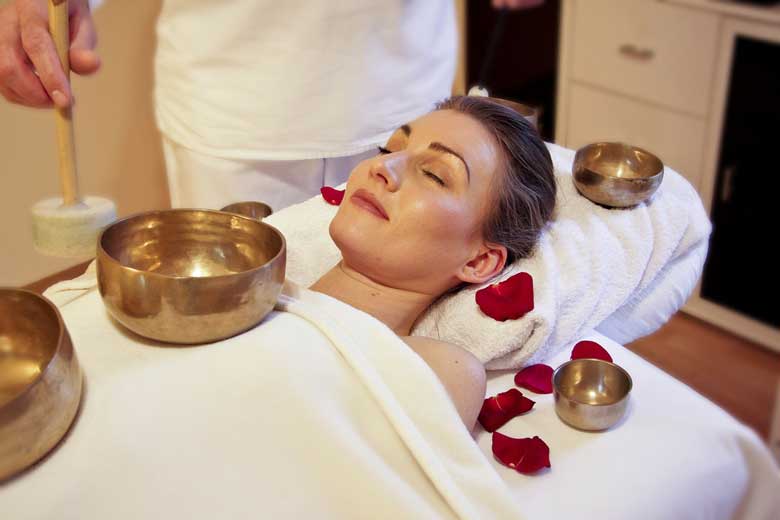 Schwangerschaftsmassage ✓ Massage gegen Migräne ✓ Paar-Massagen ✓ Thaimassage ✓ Yoga Massage ✓ Sport Massage im Prenzlauer Berg